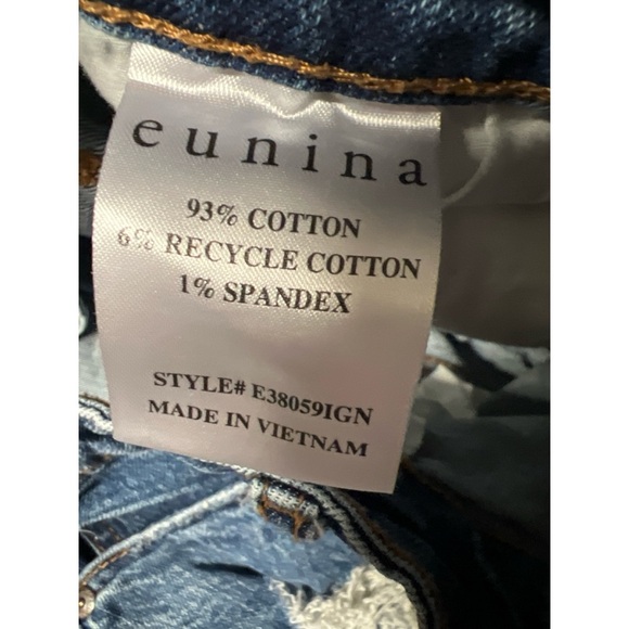 Eunina Denim Distressed Women Shorts - Picture 4 of 4